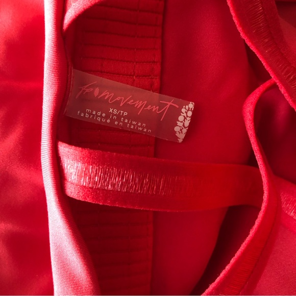 NWT Round Robbin bra by FP Movement from Free People in size XS - Picture 10 of 16